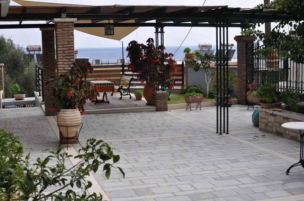 Villa Sofia Parga Exterior photo
