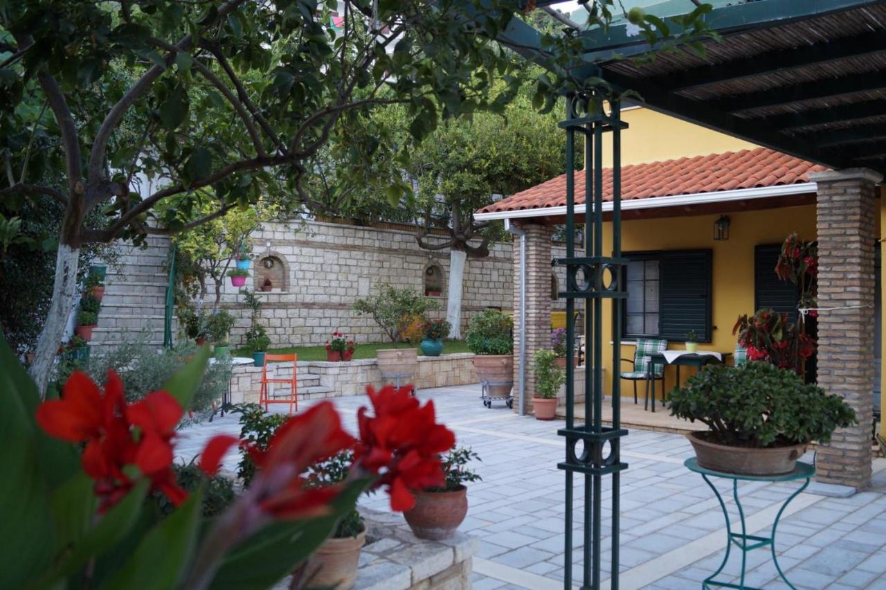 Villa Sofia Parga Exterior photo